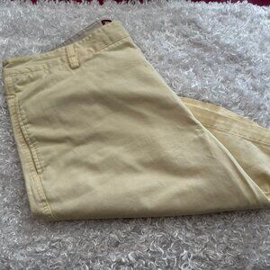 CHAPS Pastel Yellow Shorts Men's Size 38